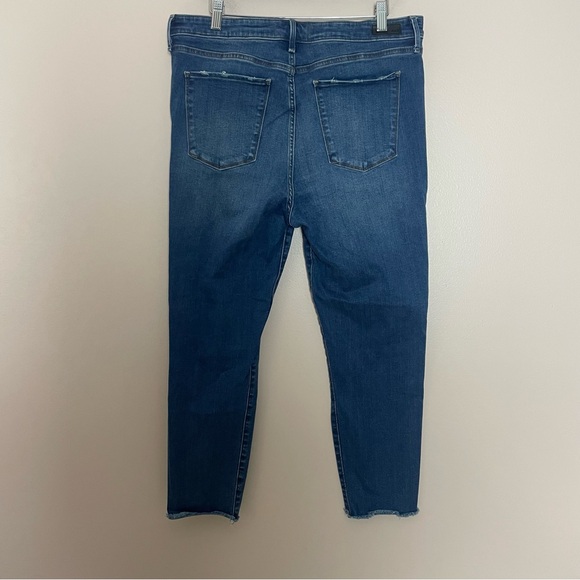 Abercrombie and Fitch Super Skinny Ankle High Rise Jeans Size 33/16 Short - Picture 2 of 4